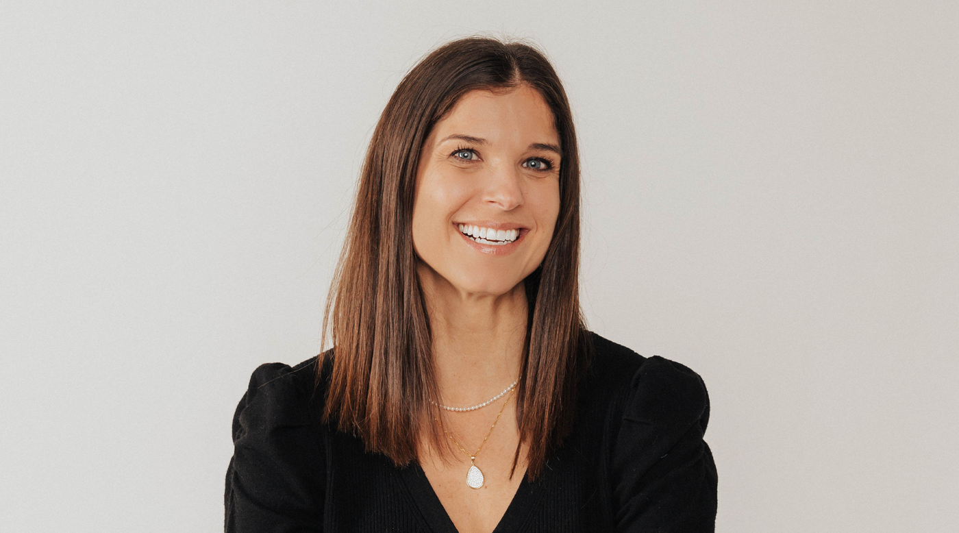 The Do's and Don'ts of Wearing Jewelry at Work