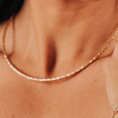 How to Choose the Perfect Statement Necklace