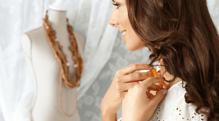 Necklaces for Her: Helpful Tips for Buying Gift Jewelry