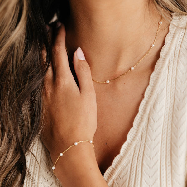 Meg Station Adjustable Necklace (Gold)