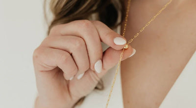 How to Buy the Perfect Jewelry as a Gift for a Loved One