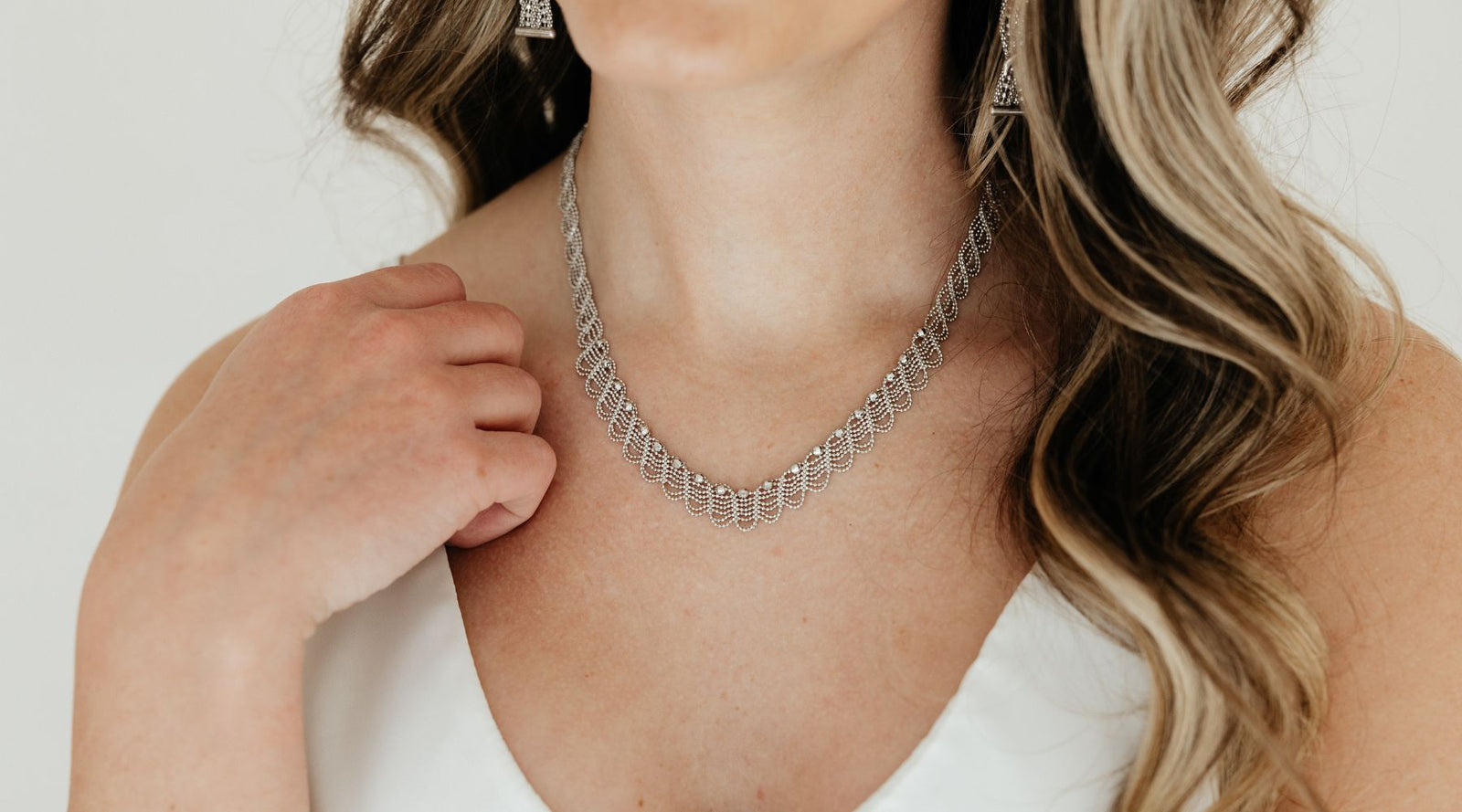 Why You Should Buy a Jewelry Gift Set for Your Loved One