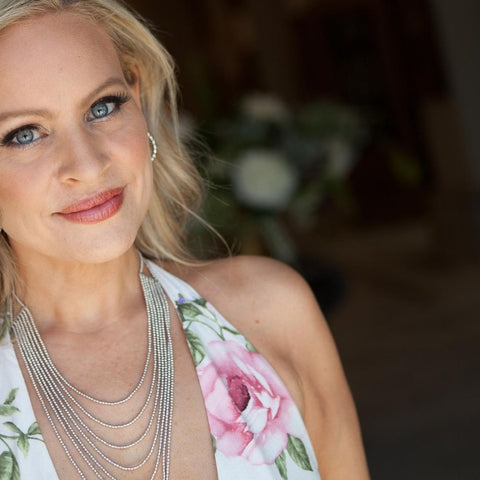 7 Factors to Consider Before Choosing a Necklace for Parties