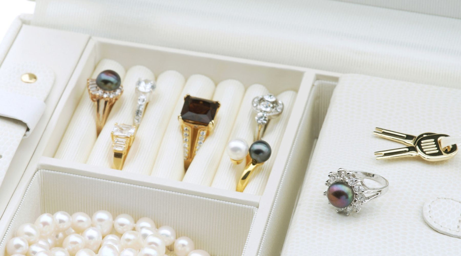 Funeral jewellery shop