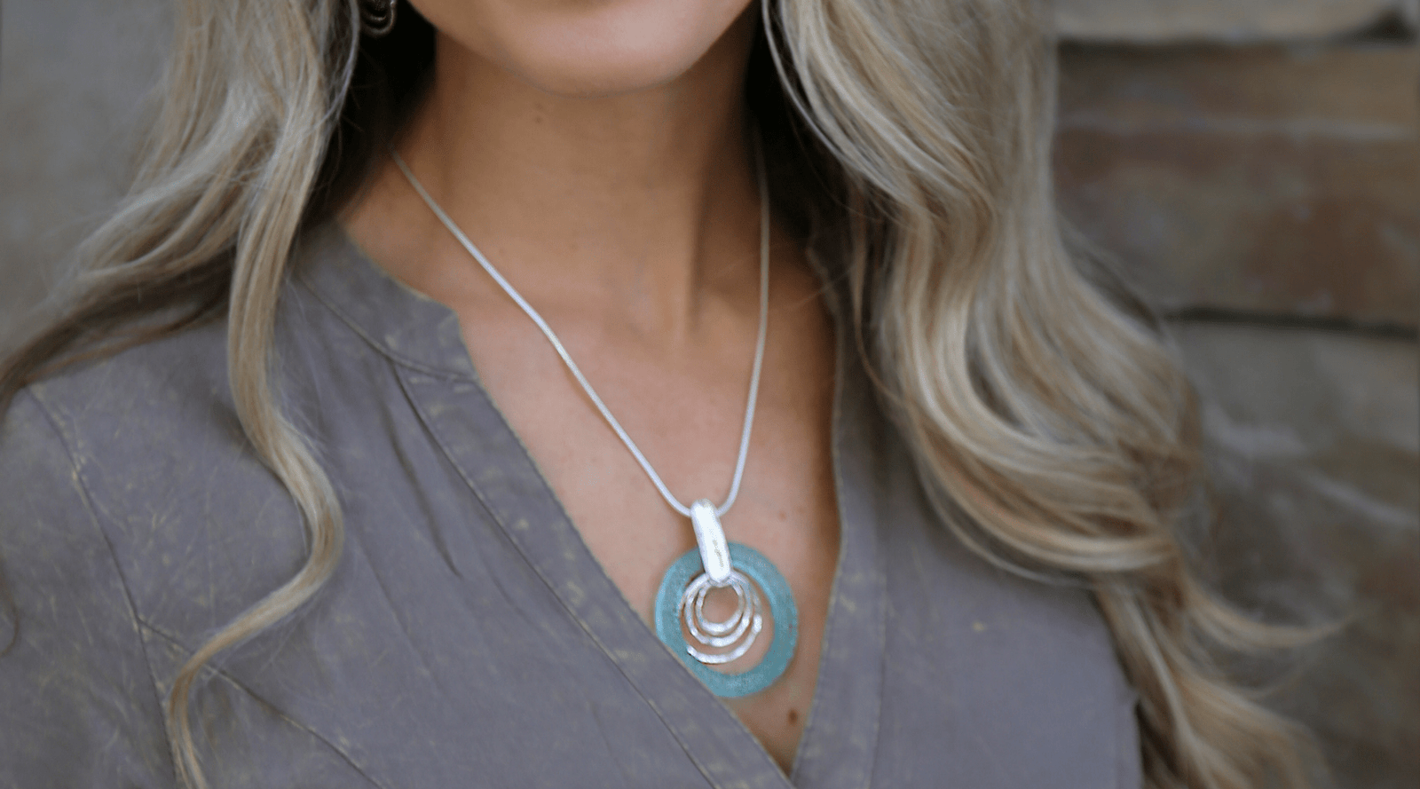 Necklace for casual discount wear