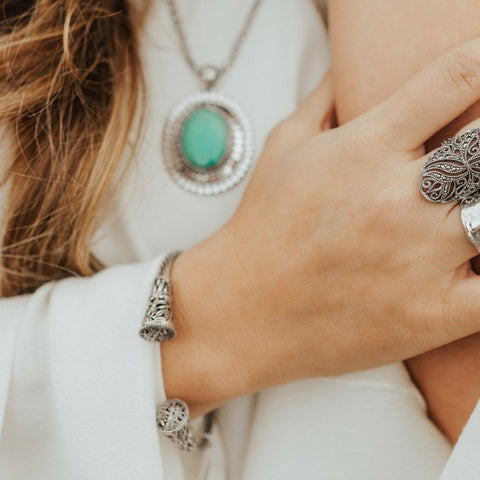 7 Reasons to Start Buying Sterling Silver Jewelry