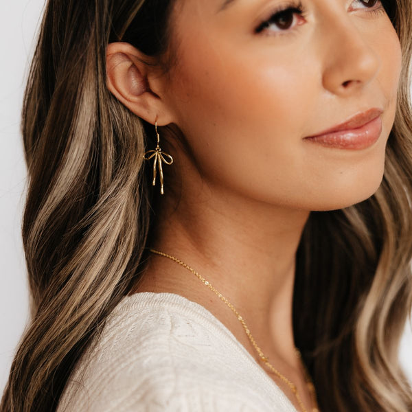 Bow Dangle Earrings (Gold)