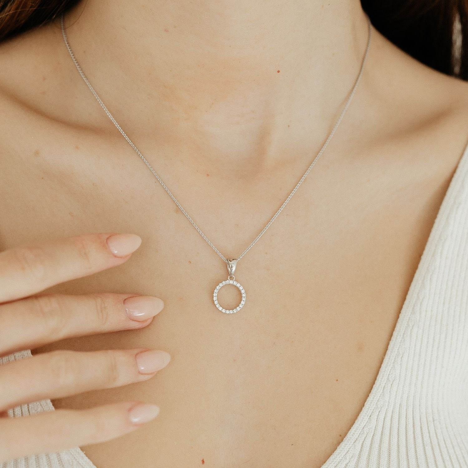 Small circle necklace silver hotsell