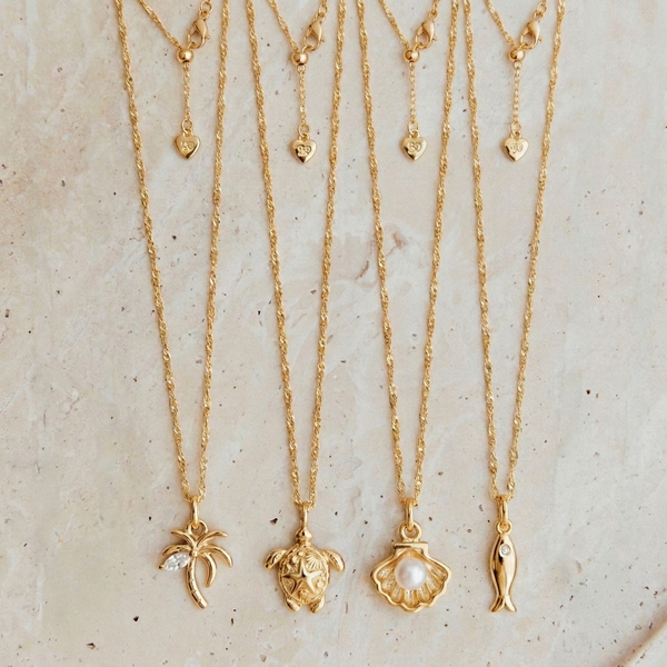 Tiny Seashell Pearl Charm (Gold)