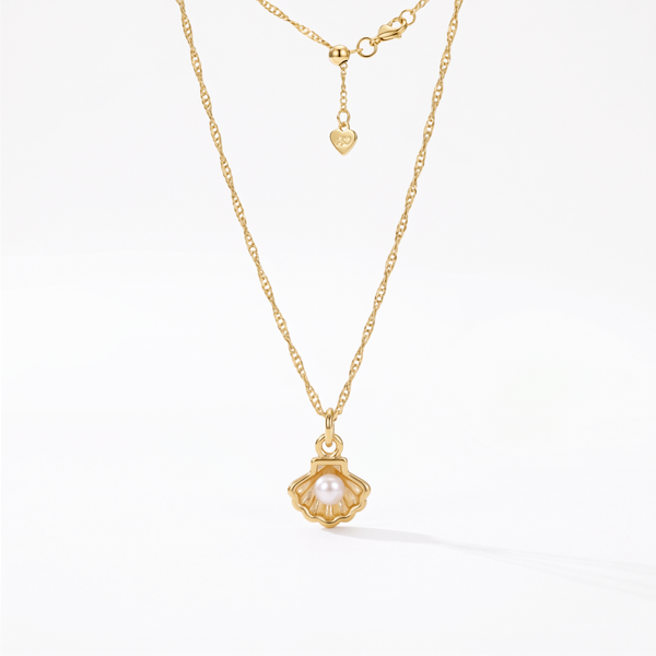 Tiny Seashell Pearl Charm (Gold)