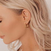 Olivia Earrings (Gold)