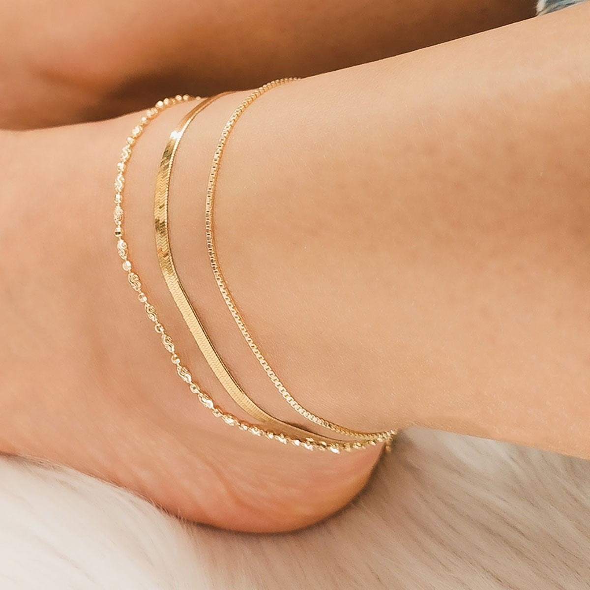 Gold on sale herringbone anklet