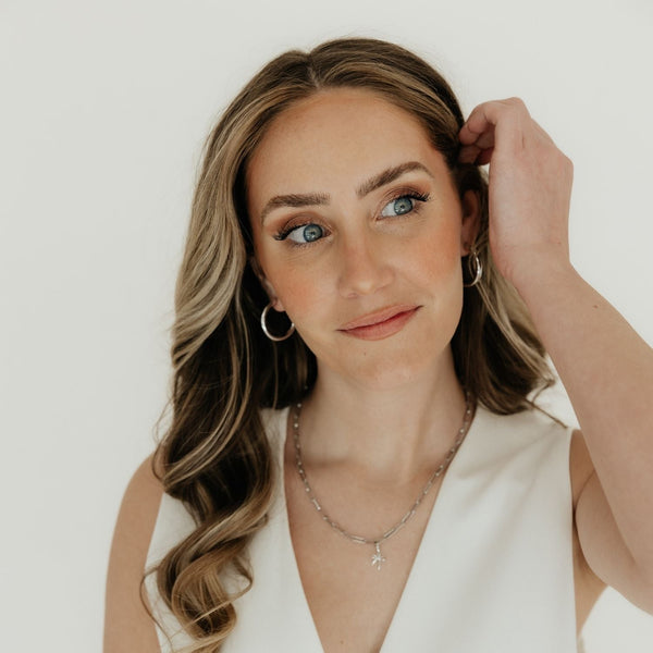 Grace Blooms Earrings Silver Ella Earrings Small (Silver)