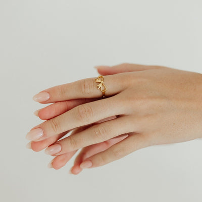 Grace Blooms Rings Bow Ring (Gold)