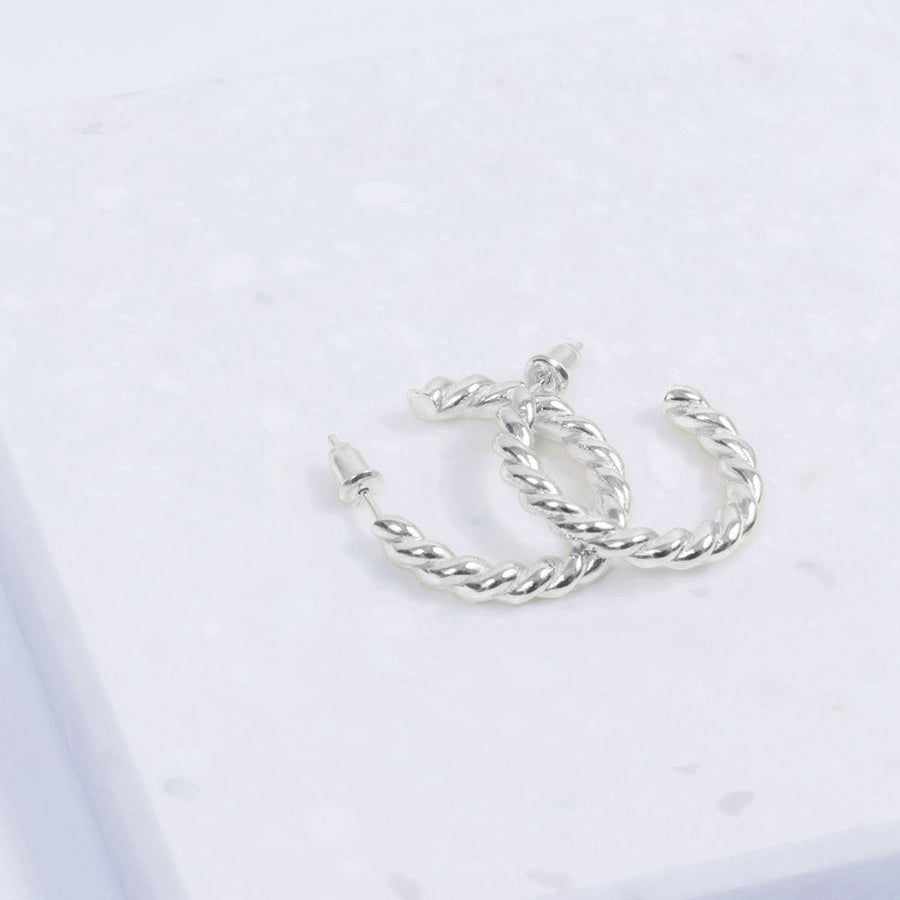 Roma Designer Jewelry Earrings Roma Twist Hoop Earrings (Silver)