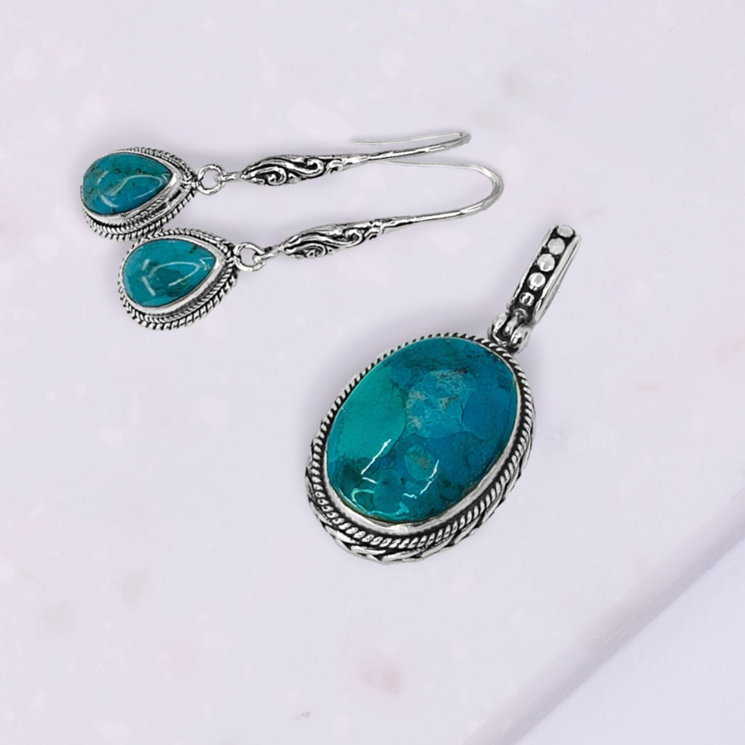 18k Polished Rock Candy Small Turquoise Teardrop Earrings - Underwoods  Jewelers