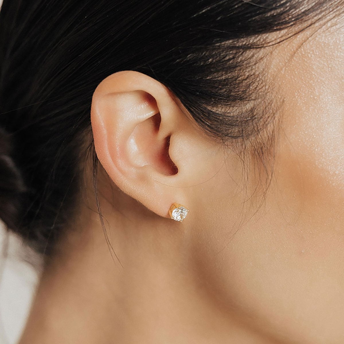 Fancy Plain Gold Earrings Studs - Lagu Bandhu