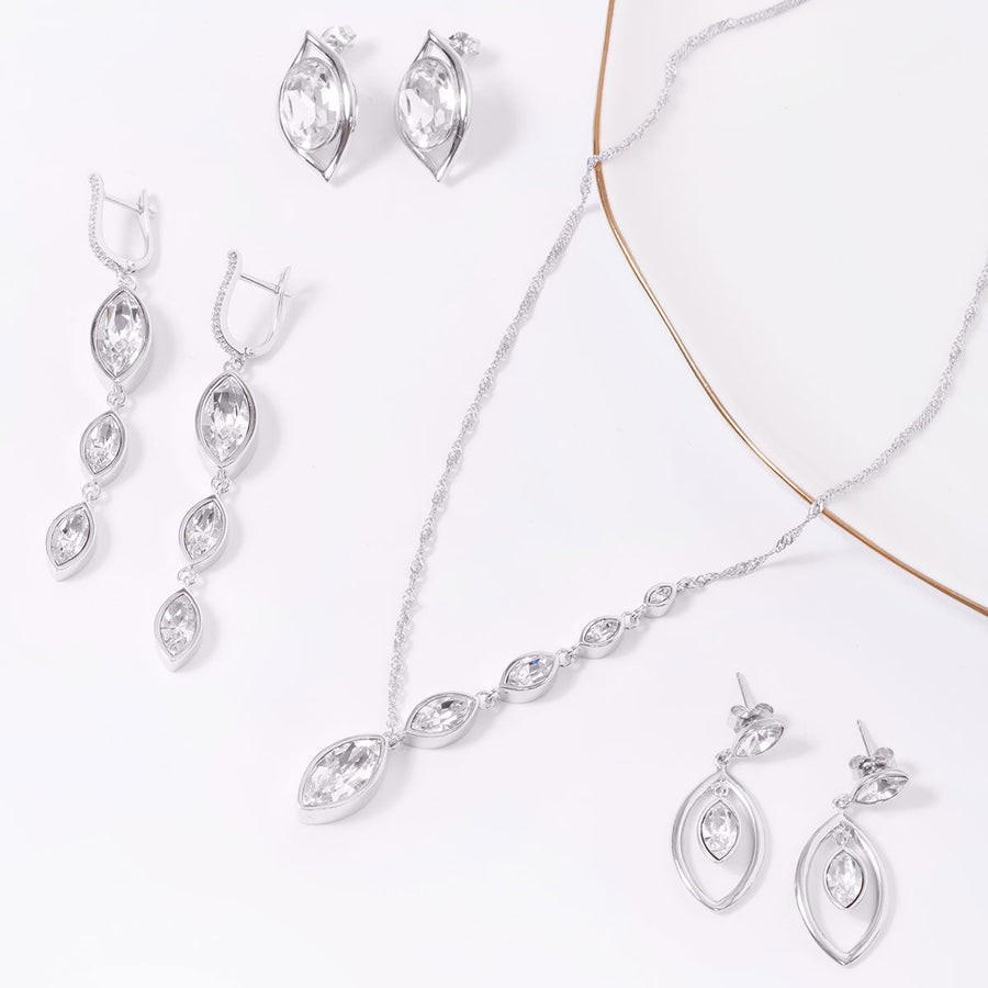Crystal Collection Earrings Color / Clear Swarovski Crystal Oval Earrings in Sterling Silver