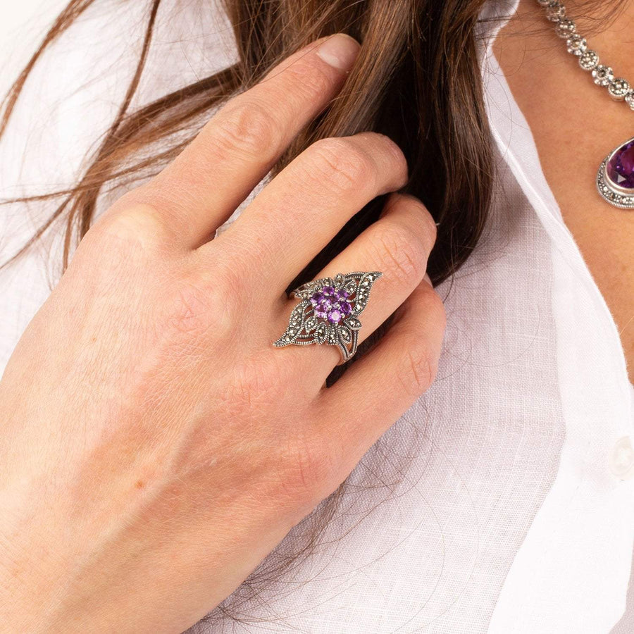 Marcasite Collection Rings Marcasite Ribbon Ring in Sterling Silver with Amethyst Detail