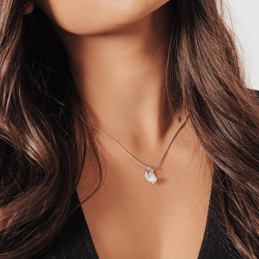 Masami Pearls Pendants Silver Freshwater Pearl Pendant Charm (Silver)
