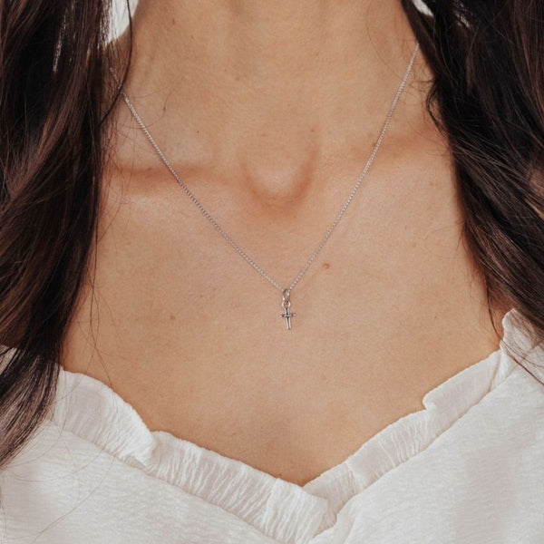 Shop Our Gorgeous Selection of Pendants - Roma Jewelry