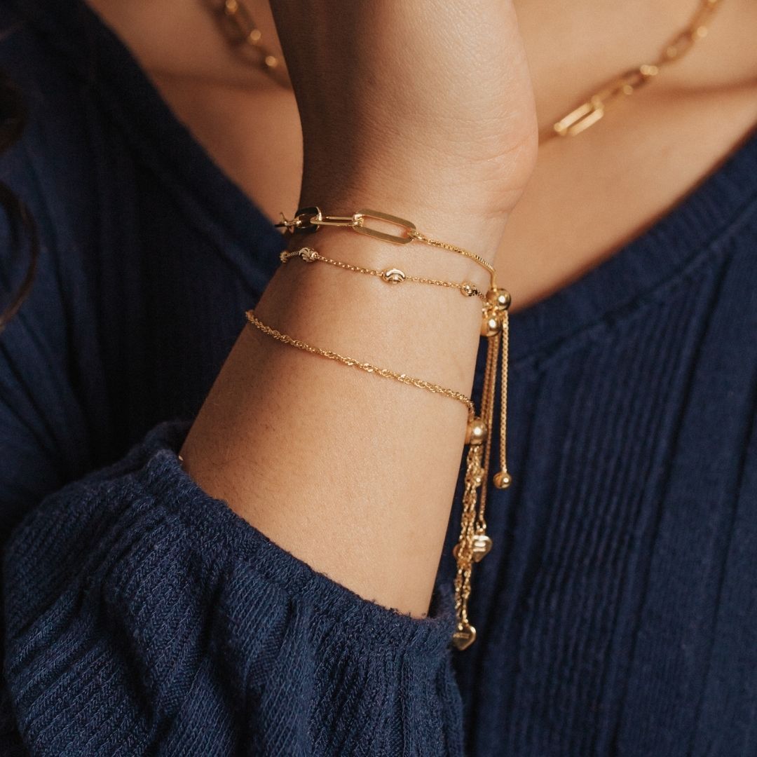 Delicate Shine Adjustable 18k Gold Plated Bracelet – Ettika